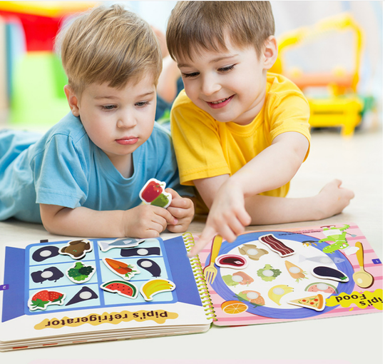 Montessori Busy Book pour que les enfants développent des compétences d'apprentissage-1